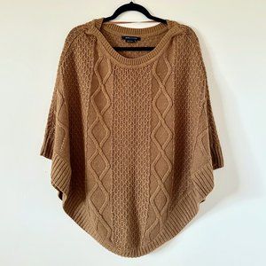 BCBGMAXAZRIA salted caramel, cable knit sweater poncho Size Small
